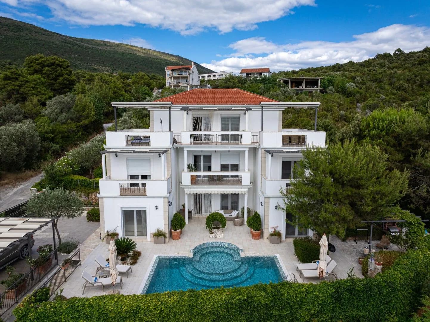 Vila sa panoramskim pogledom na more i Mamulu, Žanjice, Herceg Novi