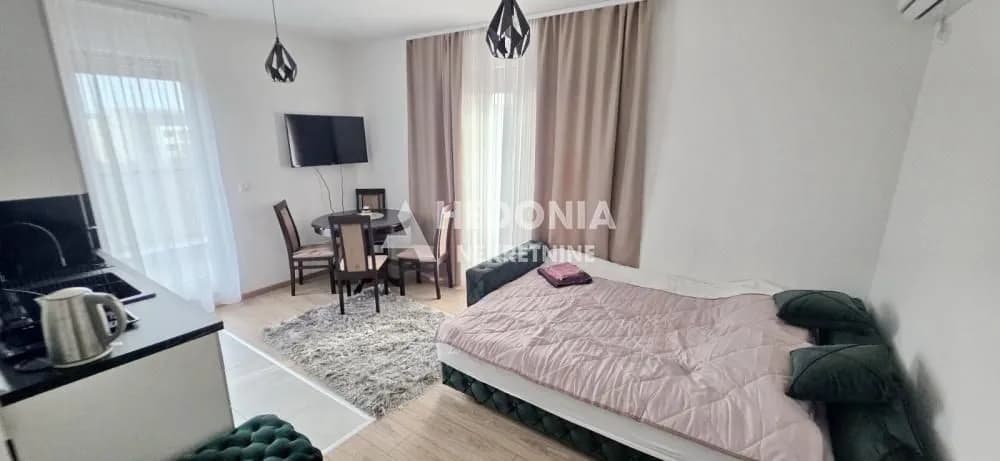 Prodaja, stan 32 m2, Raj, Vrnjačka Banja, Raški Okrug