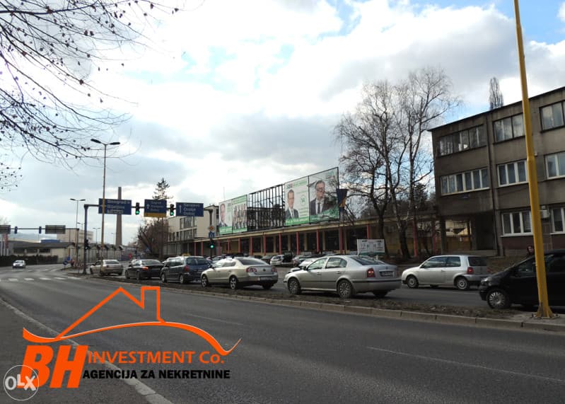 Poslovni objekat 701,31 m2, naselje Irac Tuzla