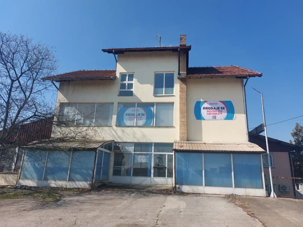 EOS / Višenamjenski poslovni objekat  / Lukavac / Prodaja
