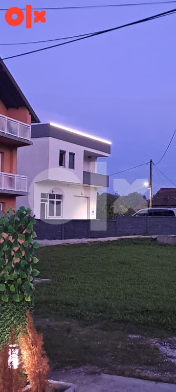 SREBRENIK KUCA + POSLOVNI PROSTOR  TINJA ( Tuzla -Srebrenik )