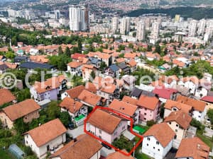 Kuća sa dvorištem - Novo Sarajevo - Hrasno brdo - 369 m2