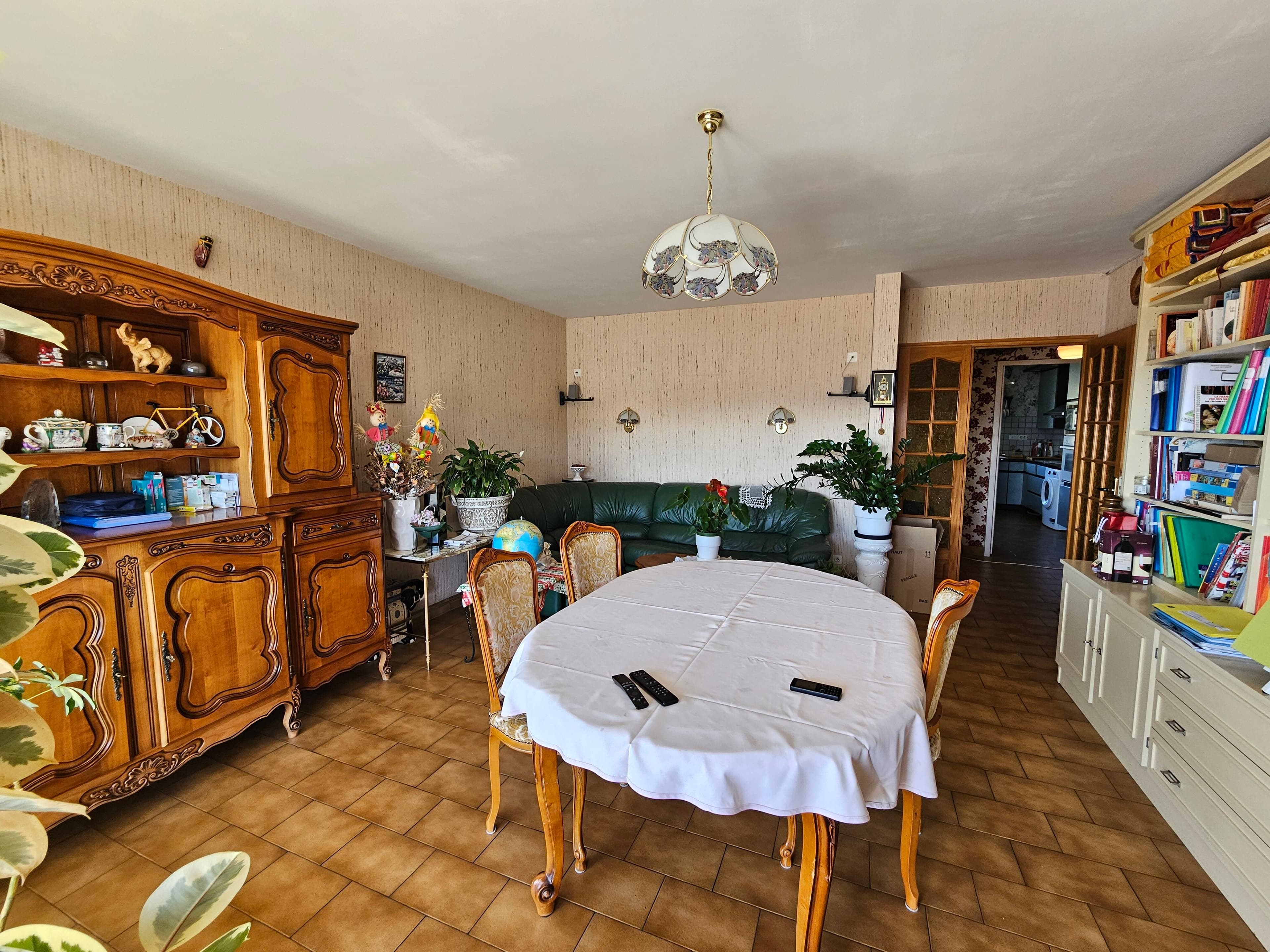 GAP SUD - T4 DE 94m2 env. AVEC TERRASSE, CAVE ET PARKING