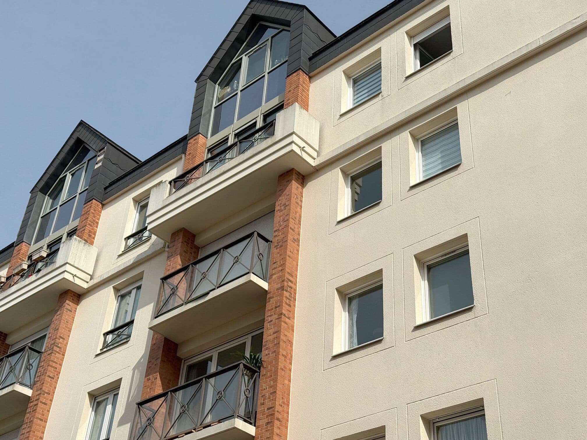 Appartement T3 rénové d'une surface de 78m² avec parking couvert
