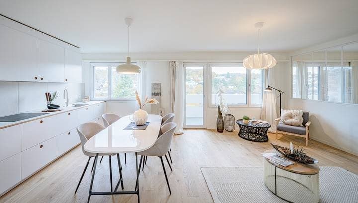 TOLLE 4.5 ZIMMER WOHNUNG - TIPTOP TOTALSANIERT