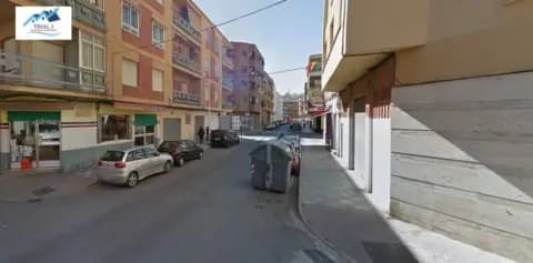 Garaje en calle Roberto Molina