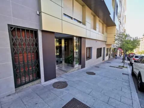 Local comercial en Pza Independencia