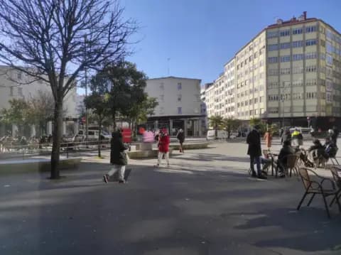 Garaje en Praza Roxa