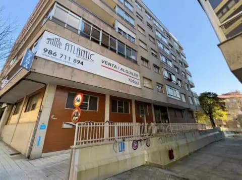 Local comercial en Avenida de Fragoso, 29