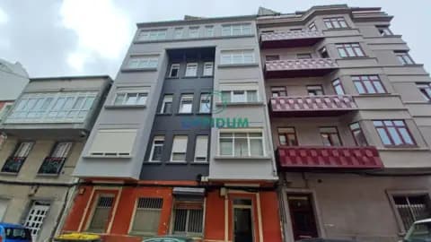 Piso en calle de Miguel Servet, 4
