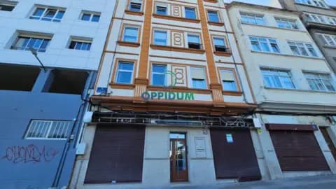Local comercial en Avenida Bella, 6
