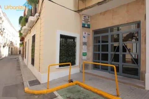Oficina en calle de Donoso Cortés, 6