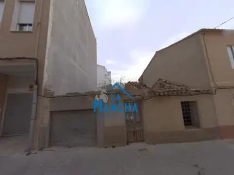 Terreno en calle Amapola
