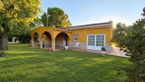Chalet en calle Dehesilla de Calamón