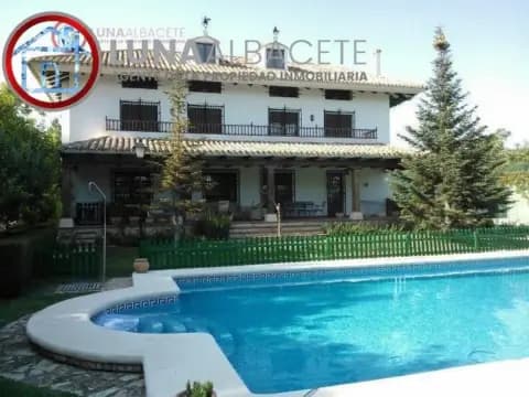 Casa en Aguasol