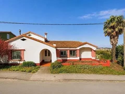 Chalet en Betanzos