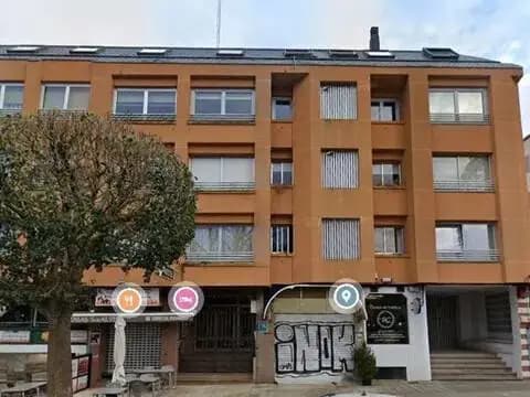 Local comercial en Avenida de Santa Cristina