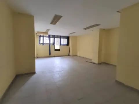 Local comercial en Este