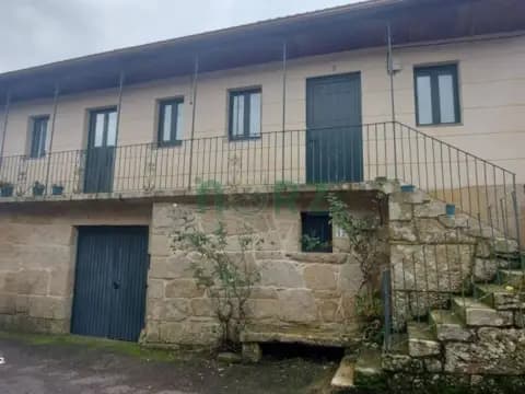 Casa en A Castiñeira (Punxín)