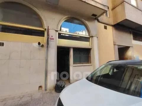 Local comercial en Sur