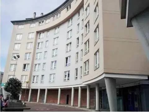 Local comercial en calle Plaza de Galicia S-N