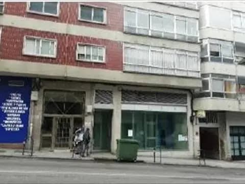 Local comercial en Avenida de Buenos Aires