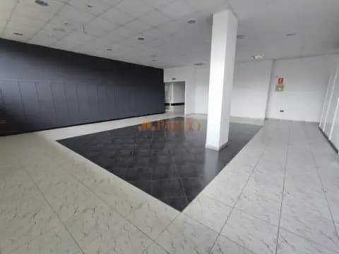 Local comercial en Narón