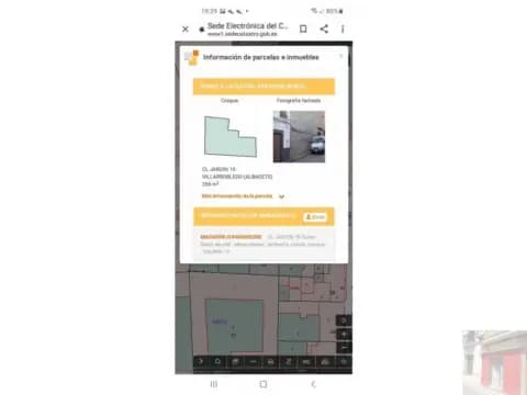 Terreno en Av. Reyes Católicos