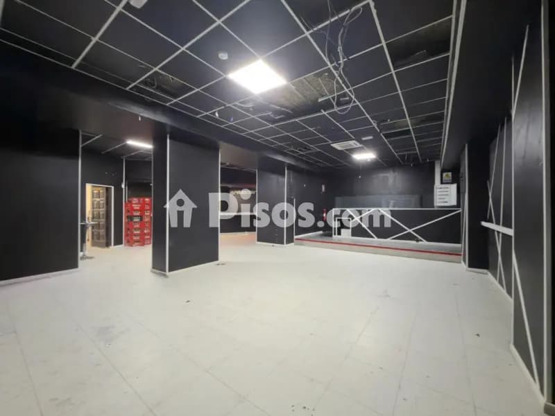 Local comercial en Avenida de La Salle