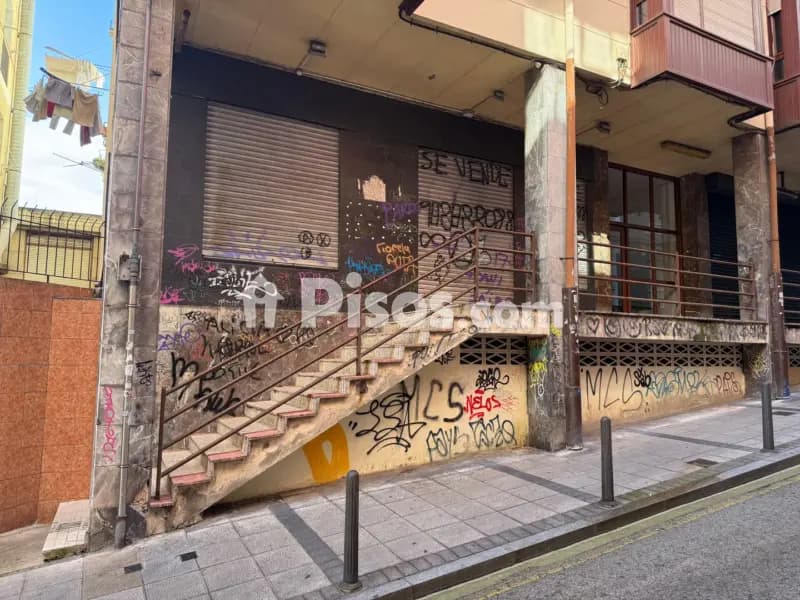 Local comercial en calle de Pizarro