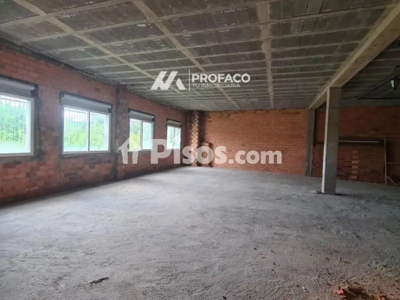 Local comercial en O Carballiño