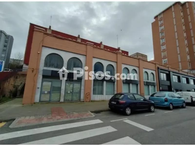 Local comercial en Travesía de Castros