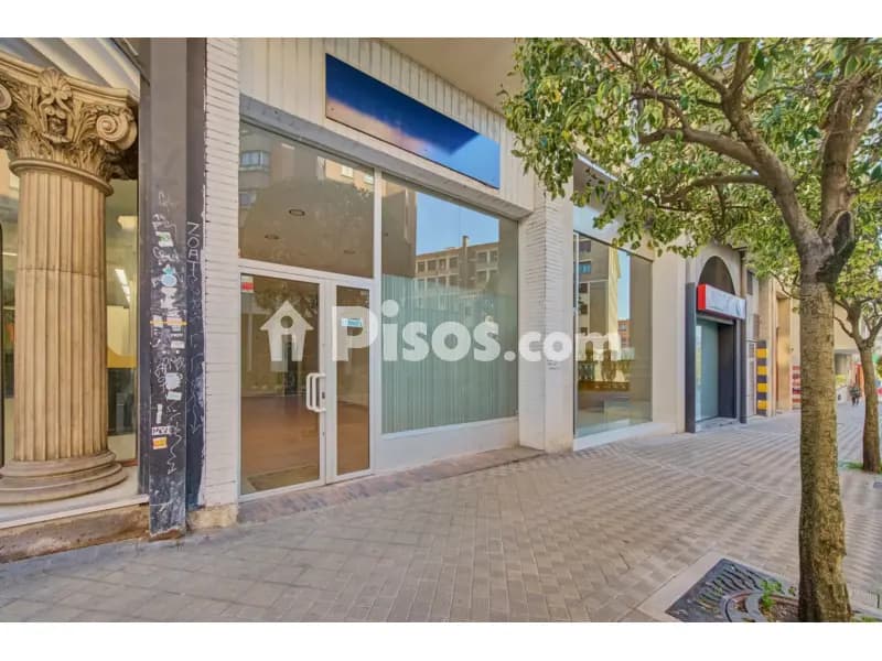 Local comercial en Milagrosa - Arrosadia