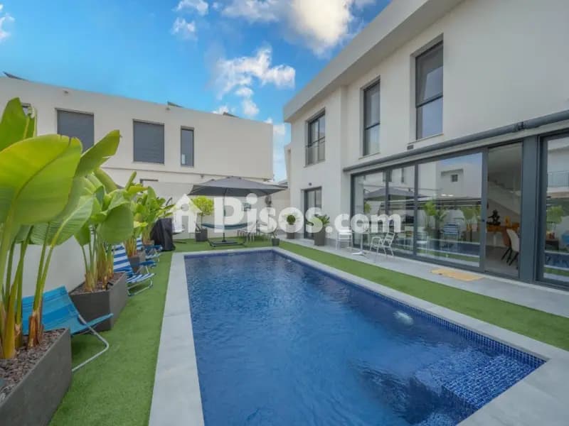 Casa unifamiliar en calle >Carrer de Xipre, nº >