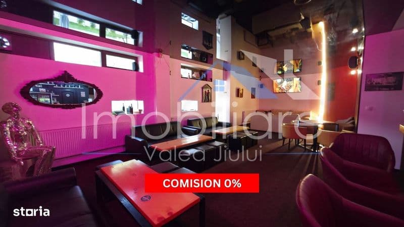 Spatiu comercial / Bar - Vulcan | 112 mp utili | Terasa exterioara