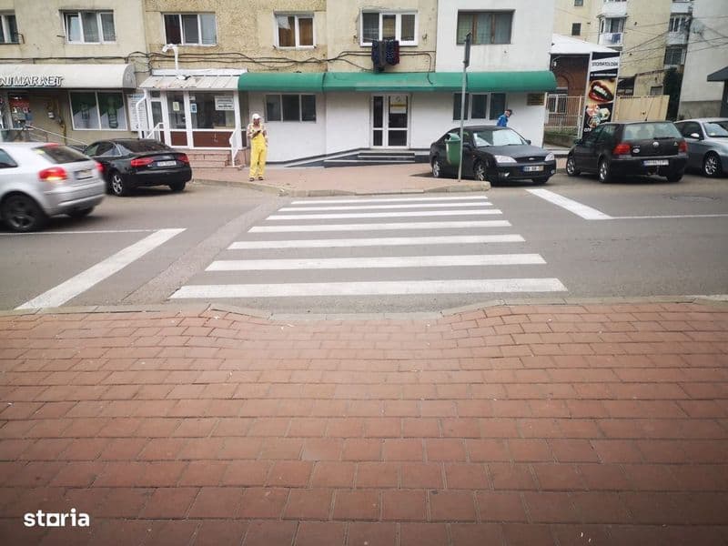 Spatiu comercial Gara Burdujeni 62 mp