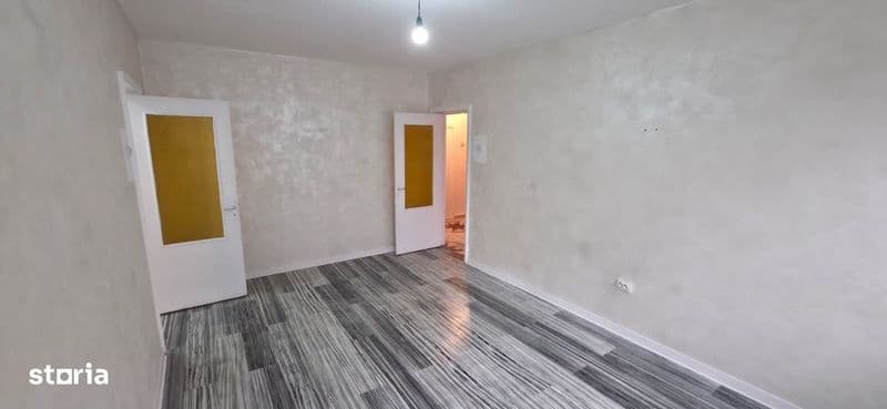 Apartament 2 camere semidecomandat 49 mp Strada Aleea Ghioceilor Bacau