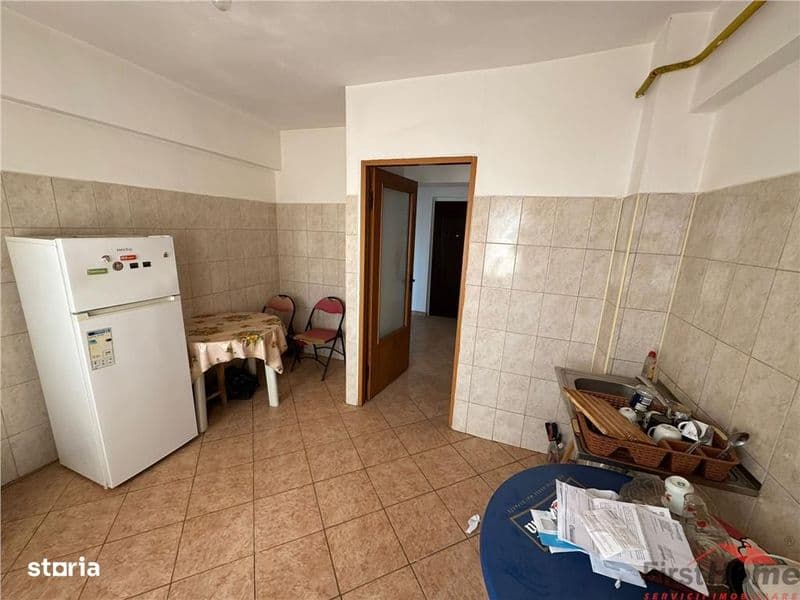 Apartament 2 camere, 60mp  , etaj 4 cu acoperis