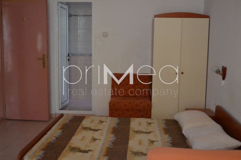 Продава Хотел в гр.Свети Влас, 800 кв.м.