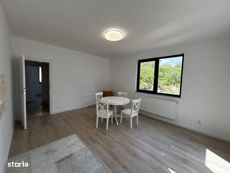 Apartament NOU 3 camere - curte de 155 mp zona Crevedia Kaufland