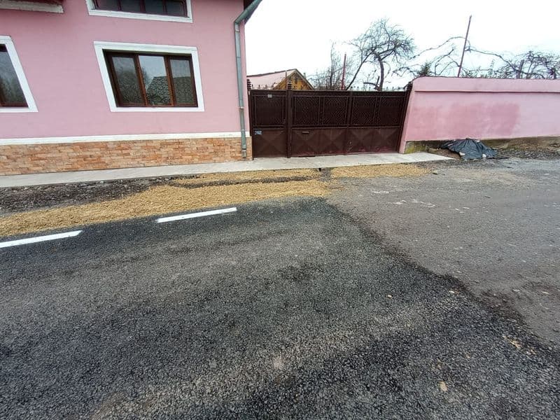 Casa 140 mp, teren 1060 mp
