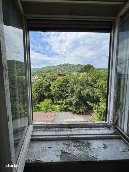 Apartament 3 camere, zona Aleea Noua, decomandat, 62 mp, hidroizolatie