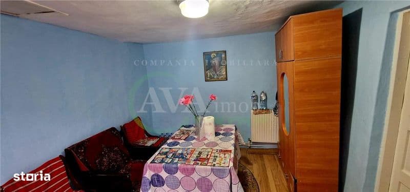 Casa batraneasca renovata , 84 mp, teren 500 mp, zona Serbanesti