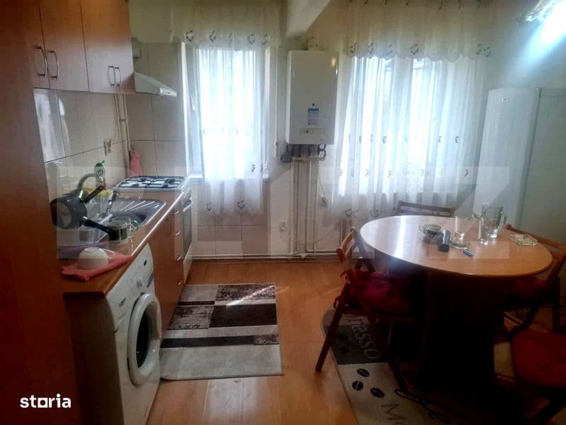 Apartament de vanzare, 50 mp, zona Micro 9