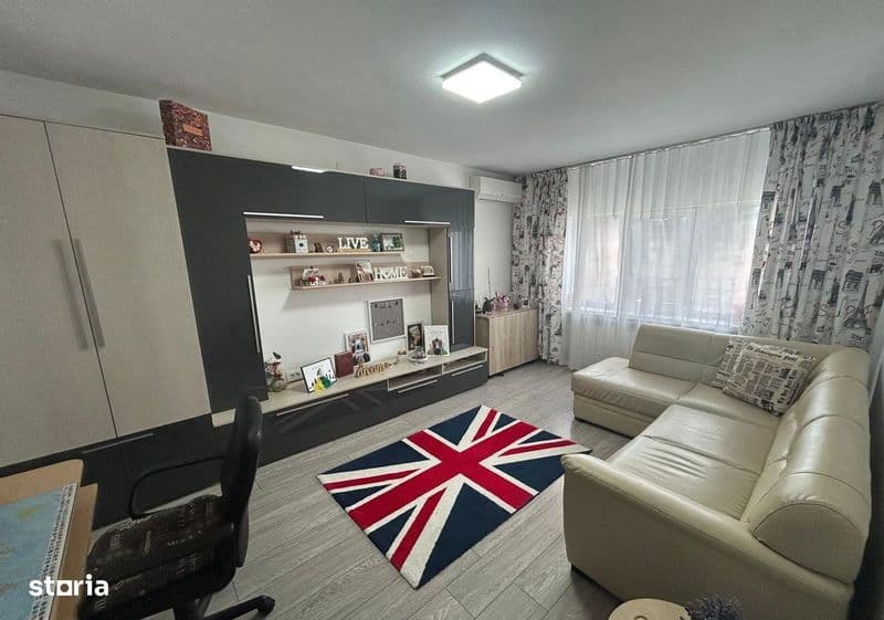 Apartament 2 camere-Zona Sud - 52 mp -54000 euro negociabil