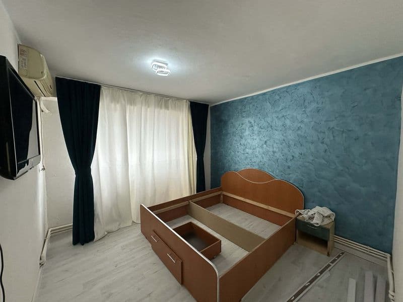 Apartament 3 camere decomandat micro 18 75.5mp etaj 11/11