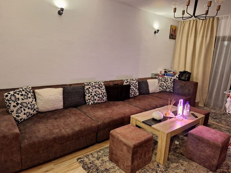 Vând casa 126 mp locuibili