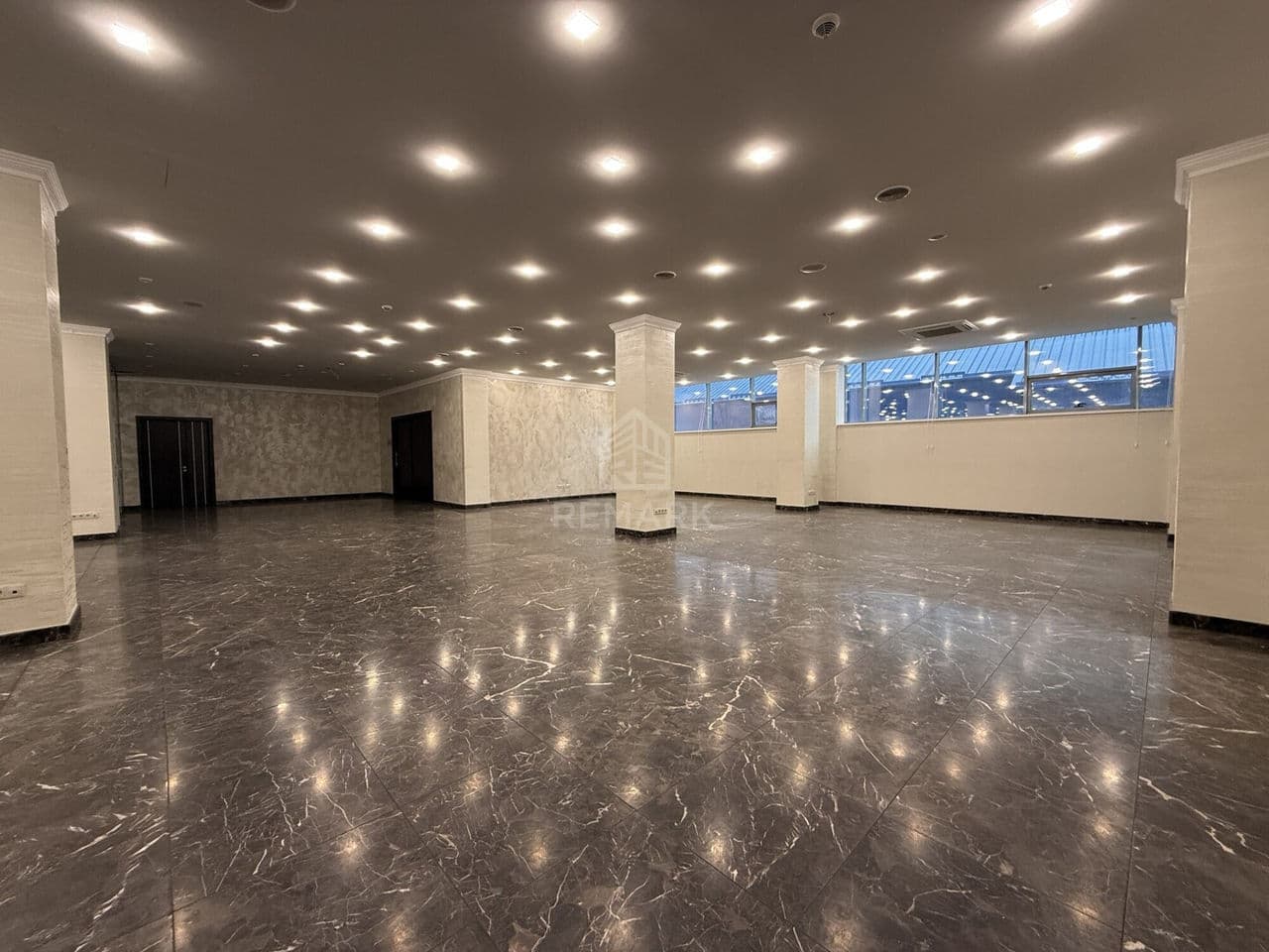 300 m², Spațiu de birou