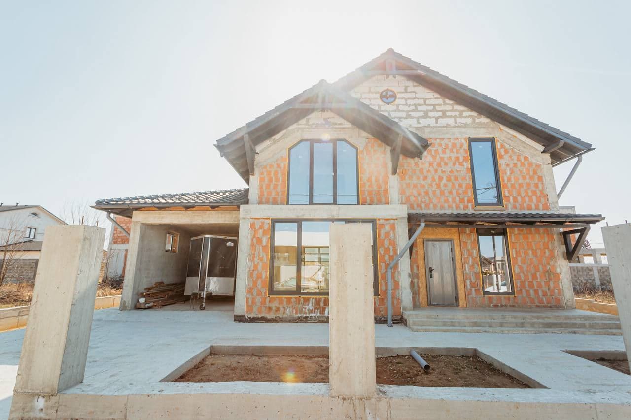 Casă 180 m² pe teren 4 ari