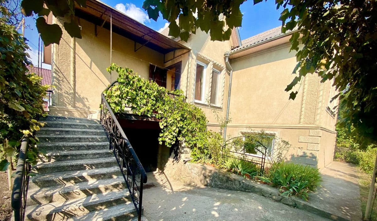 Casă,  180 m²,  Bălți